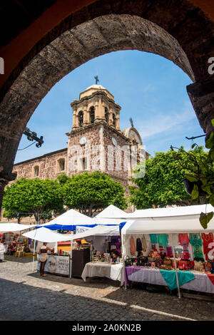 De La Purisima chiesa nella piazza principale della città di Tequila, Jalisco, Messico. Foto Stock