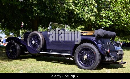 Il 1930 Bentley sei velocità 6 ½ litro di Le Mans Replica nel 2019 Concours d'Eleganza presso il Palazzo di Blenheim, Oxfordshire Foto Stock