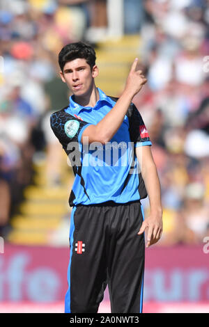 Worcestershire Rapids" Pat Brown celebra tenendo il paletto di Nottingham fuorilegge' Tom Moores durante la semi finale 1 finali sul giorno della vitalità T20 Blast a Edgbaston, Birmingham. Foto Stock