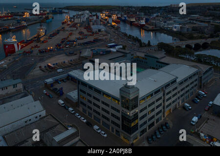 Petrofac, Bridge vista porto di Aberdeen. Vista aerea. Foto Stock