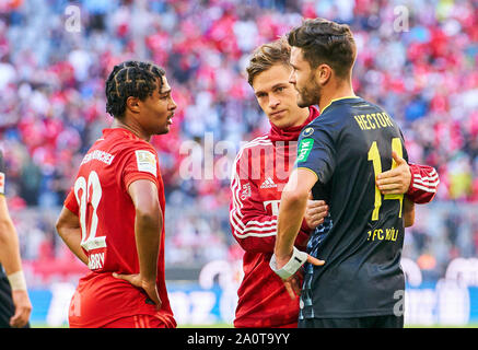 Monaco di Baviera, Germania. Xxi Sep, 2019. Serge GNABRY, FCB 22 Giosuè KIMMICH, FCB 32 Jonas HECTOR, 1.FCK 14 equità della collegialità, abbraccio, congratulazioni, equo, FC Bayern Munich - 1.FC Köln - DFL REGOLAMENTI VIETANO QUALSIASI USO DI FOTOGRAFIE come sequenze di immagini e/o quasi-VIDEO - 1.della Lega calcio tedesca, Monaco di Baviera, Settembre 21, 2019 stagione 2019/2020, giornata 05, FCB, München, Colonia Credito: Peter Schatz/Alamy Live News Foto Stock