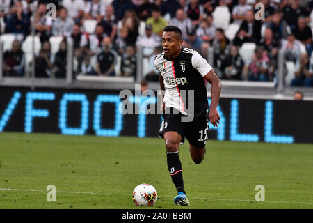 Alex Sandro (Juventus FC) durante la serie di una partita di calcio tra Juventus e Hellas Varona FC presso lo stadio Allianz su 21 Settembre 2019 a Torino, Italia. Foto Stock