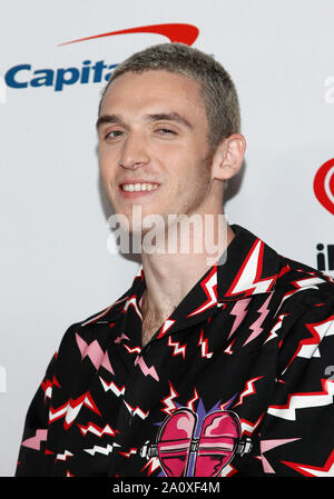 Lauv arriva per il iHeartRadio Music Festival presso la T-Mobile Arena di Las Vegas, Nevada, sabato 21 settembre, 2019. Foto di James Atoa/UPI Foto Stock