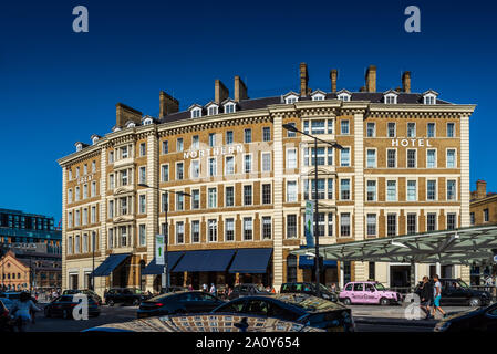 Great Northern Hotel London alla stazione Kings Cross di Londra. Costruito nel 1854. Foto Stock