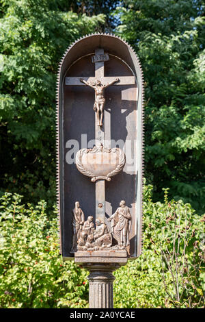 Cappella di metallo in open air museum di Sanok, Polonia. Foto Stock