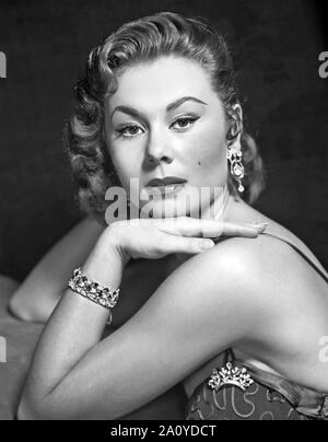 MITZI GAYNOR attrice statunitense e ballerino circa 1955 Foto Stock