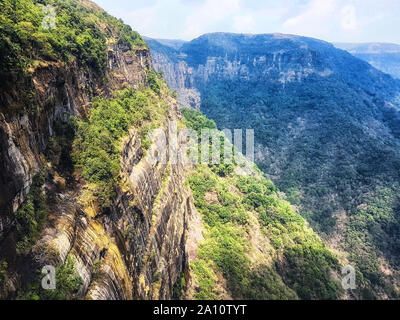 Grotta Arwah gorge, Cherrapunji, India. Foto Stock