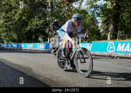 Harrogate, Regno Unito. Il 23 settembre 2019. Elynor Backstedt di Gran Bretagna prende il bronzo nel 2019 strada UCI Campionati del Mondo Junior Womens Cronometro individuale. Settembre 23, 2019 Dan-Cooke credito/Alamy Live News Foto Stock