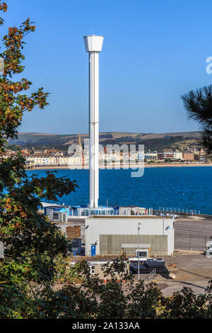 Jurassic Skyline tower o sealife sky tower presto per essere demolita,località balneare e città di Weymouth, south coast, England, Regno Unito, GB Foto Stock