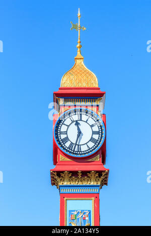 Cittadina Georgiana clock sul lungomare, località balneare e città di Weymouth, south coast, England, Regno Unito, GB Foto Stock