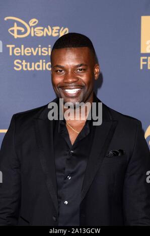 Amin Joseph presso gli arrivi per Walt Disney Televisione Emmy Party, Otium, Los Angeles, CA il 22 settembre 2019. Foto di: Priscilla concedere/Everett Collection Foto Stock