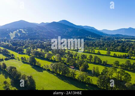 Monumento Naturale siepe paesaggio vicino Gaissach, Isarwinkel, vista aerea, Alta Baviera, Baviera, Germania Foto Stock