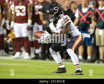 Chicago Bears running back Tarik Cohen (29) I campi un punt nel primo trimestre contro Washington Redskins a FedEx in campo Landover, Maryland il lunedì, 23 settembre 2019.Credit: Ron Sachs/CNP | Utilizzo di tutto il mondo Foto Stock