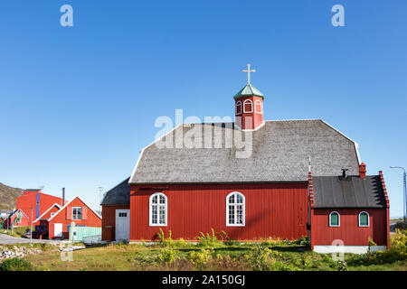 Il Frelserens Kirke chiesa costruita nel 1832, noto anche come il nostro Salvatore. Qaqortoq - Julianehab, Groenlandia. Foto Stock