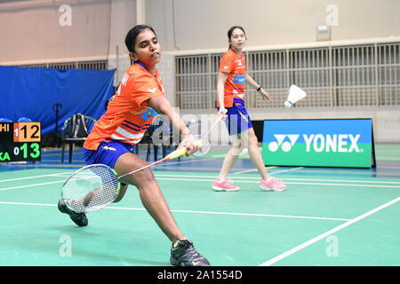 Tan perlacea Koong Le e Muralitharan Thinaah (Malesia) sono visto in azione durante il 2019 Sydney internazionale delle donne partita doppia contro Ririn Amelia e serena di Kani (Indonesia). Tan e Thinaah ha vinto la partita 21-6, 21-14. Foto Stock