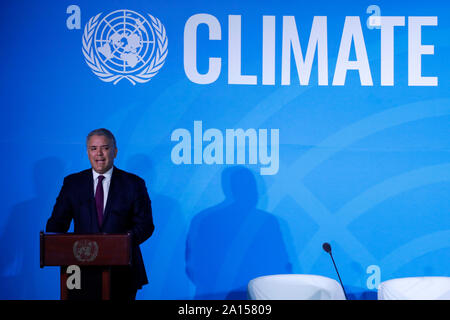 (190924) -- NAZIONI UNITE, Sett. 24, 2019 (Xinhua) -- Il Presidente colombiano Ivan Duque Marquez risolve il clima delle Nazioni Unite Action Summit presso la sede delle Nazioni Unite a New York, Sett. 23, 2019. (Xinhua/Li Muzi) Foto Stock