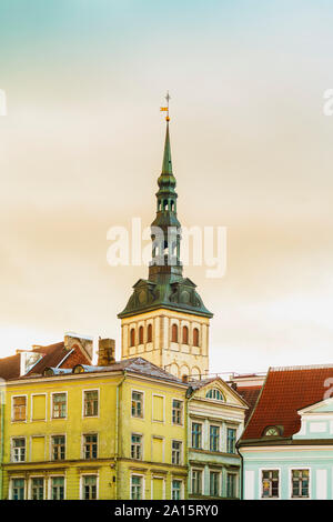 Chiesa di San Nicholas e il Museo di Tallinn, Estonia Foto Stock