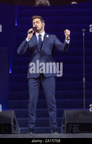 Milano Italia. Il 23 settembre 2019. Il canadese del cantautore Michael Buble " suona dal vivo sul palco al Mediolanum Forum durante "Una serata con Michael Buble " Tour 2019". Foto Stock