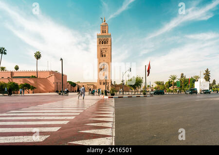 Vista della Moschea di Koutoubia, Marrakech, Marocco Foto Stock