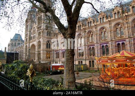 London Natural History Museum 241210 Foto Stock