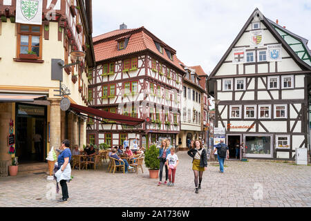 Metà storico-case con travi di legno nella città vecchia di Schmalkalden in Turingia in Germania Foto Stock