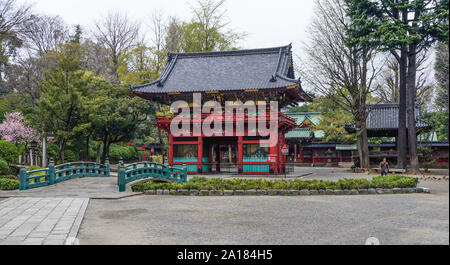 Nezu Santuario, un sacrario scintoista istituito nel 1705 in Bunkyo, Tokyo, Giappone Foto Stock