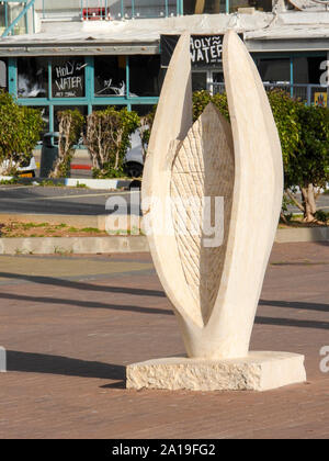 Le sculture in pietra nella strada pedonale, Netanya, Israele Foto Stock