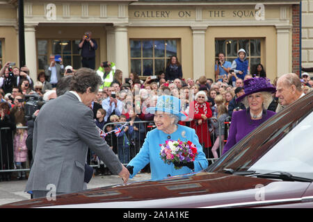 La regina a Poundbury Dorchester Dorset 27 Ottobre 2016 Foto Stock