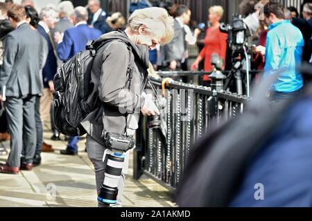 Premere la copertura di Brexit in piazza del Parlamento, Londra Settembre 2019 Foto Stock