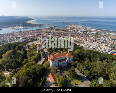 Santuário do Sagrado Coração de Jesus de Santa Luzia (Santuario di Santa Luzia e il Sacro Cuore di Gesù), Viana do Castelo, Portogallo Foto Stock