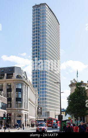 Punto centrale grattacielo del Tottenham Court Road, Fitzrovia, London Borough of Camden, Greater London, England, Regno Unito Foto Stock