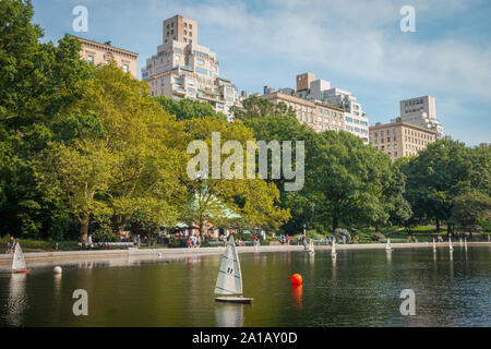 Conservatorio di acqua nel Central Park di New York City, Stati Uniti d'America Foto Stock