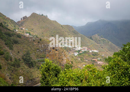 Meravigliosi piccoli villaggi nelle montagne di Anaga a Tenerife, Isole Canaria, Spagna Foto Stock