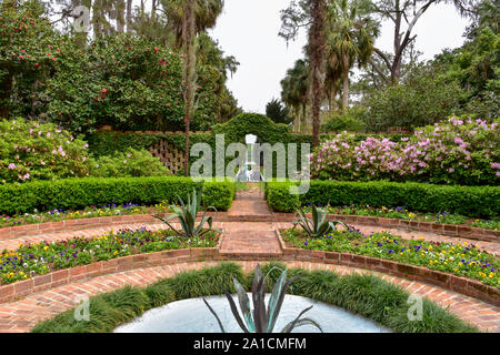 Il giardino segreto di piantagione a Killearn nel Alfred B. Mclay parco dello stato in Tallahassee, Florida è una splendida camera esterna. Foto Stock