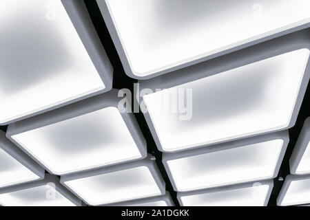 Bellissima vista del soffitto decorativo. Foto Stock