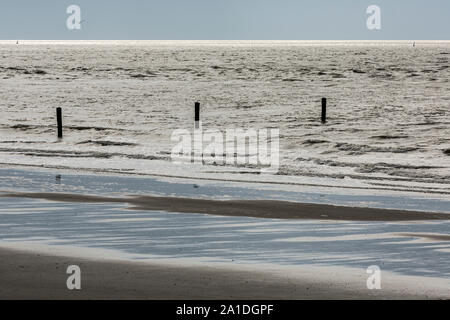 Norderney, Weststrand, Strand, Meer, Himmel, Wolken, Horizont Foto Stock