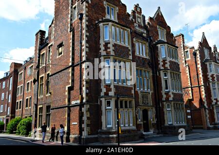 Gli edifici che fanno parte dei ragazzi di Eton College a Eton Berkshire REGNO UNITO Foto Stock