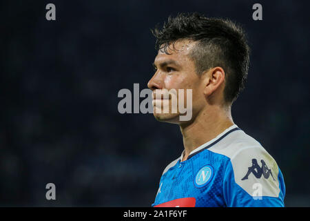 Napoli, Italia. Xxv Sep, 2019. Napoli avanti messicano Hirving Lozano durante la serie di una partita di calcio SSC Napoli vs Cagliari Calcio il 25 settembre 2019 presso il San Paolo Stadium (foto di Antonio Balasco/Pacific Stampa) Credito: Pacific Press Agency/Alamy Live News Foto Stock