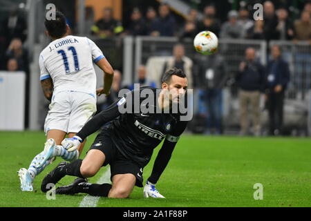 SAMIR HANDANOVIC INTER ANTICIPA JOAQUIN CORREA LAZIO durante Inter vs Lazio , Milano, Italia, 25 Sep 2019, Calcio Calcio italiano di Serie A uomini Championsh Foto Stock