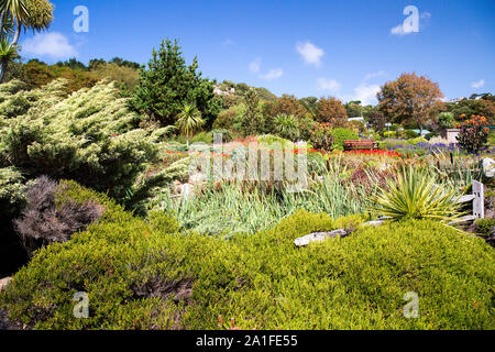 La colorata Winston Churchill Memorial Gardens at St Brelades, Jersey, Isole del Canale Foto Stock