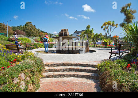 La colorata Winston Churchill Memorial Gardens at St Brelades, Jersey, Isole del Canale Foto Stock