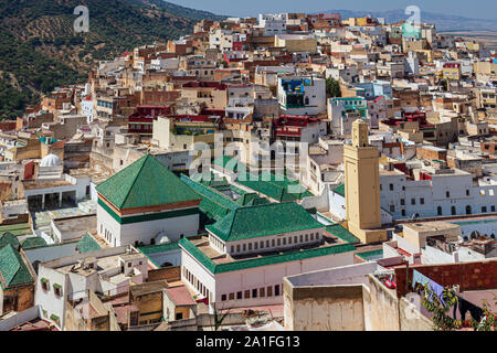 Moulay Idriss Zerhoun cittadina collinare in Marocco Sacro Cuore del Marocco Foto Stock