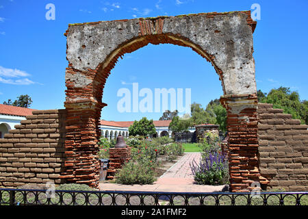 La missione di San Louis Rey in Oceanside, California Foto Stock