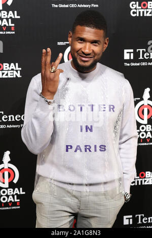 Brooklyn, NY, STATI UNITI D'AMERICA. 26 Sep, 2019. Usher al cittadino globale conferenza stampa annunciando la loro campagna 2020, Obiettivo globale Live: l'utopia possibile presso San AnnÕs Warehouse di Brooklyn, a New York City il 26 settembre 2019 Credit: Walik Goshom/media/punzone Alamy Live News Foto Stock