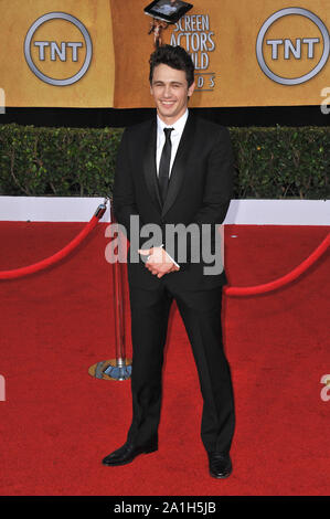 LOS ANGELES, CA. 30 gennaio 2011: James Franco al XVII annuale di Screen Actors Guild Awards presso lo Shrine Auditorium. © 2011 Paul Smith / Featureflash Foto Stock