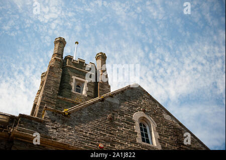 Tavistock Town Hall e Bedford Square, Tavistock, Devon Foto Stock