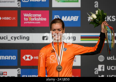 Harrogate, Regno Unito. Il 27 settembre 2019. 2019 i Mondiali di ciclismo su strada 2009 Womens Junior la gara su strada. Settembre 27, 2019 Dan-Cooke credito/Alamy Live News Foto Stock