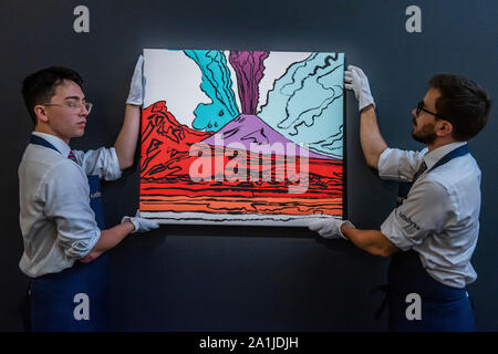 Londra, Regno Unito. Il 27 settembre 2019. Il Vesuvio, 1985, di Andy Warhol, est £280-350.000 - Anteprima di Sotheby's fregio settimana d'Arte Contemporanea aste. Credito: Guy Bell/Alamy Live News Foto Stock