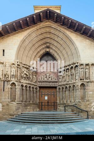 Portale della chiesa di San Bartolome, Logrono, La Rioja, Spagna Foto Stock