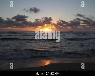 Sunrise Waikaloa spiaggia Kauai Hawaii Foto Stock